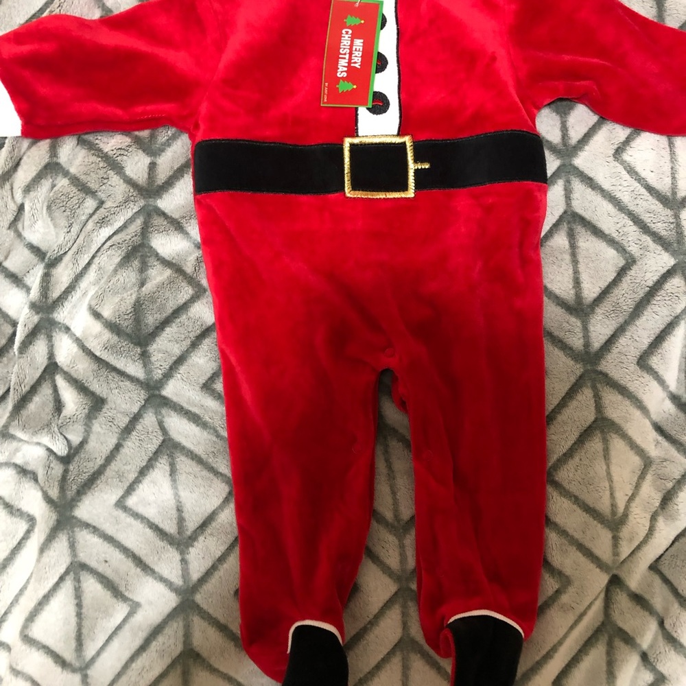#Followme Boys/Girls Christmas Sweater Brand New Size 6-9 M